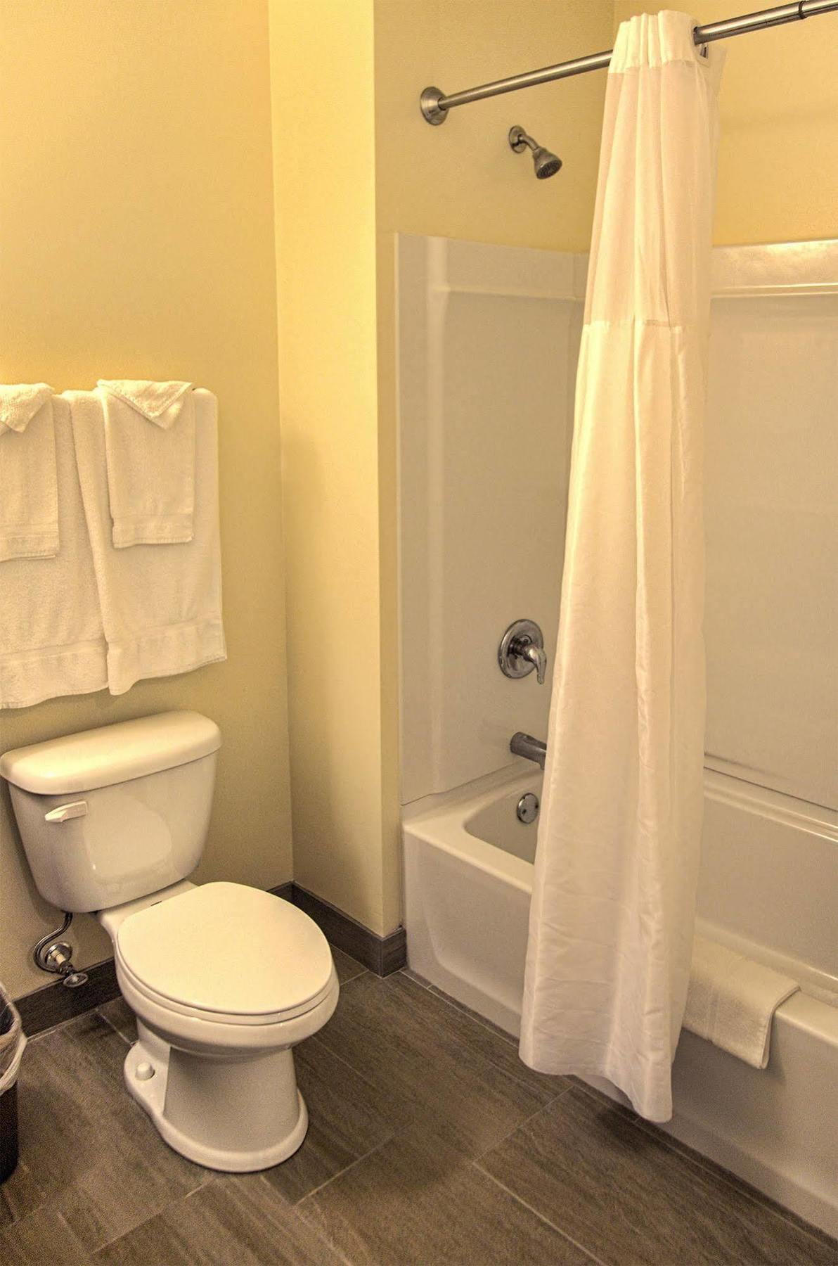Brinton Suites Concordville Exteriör bild